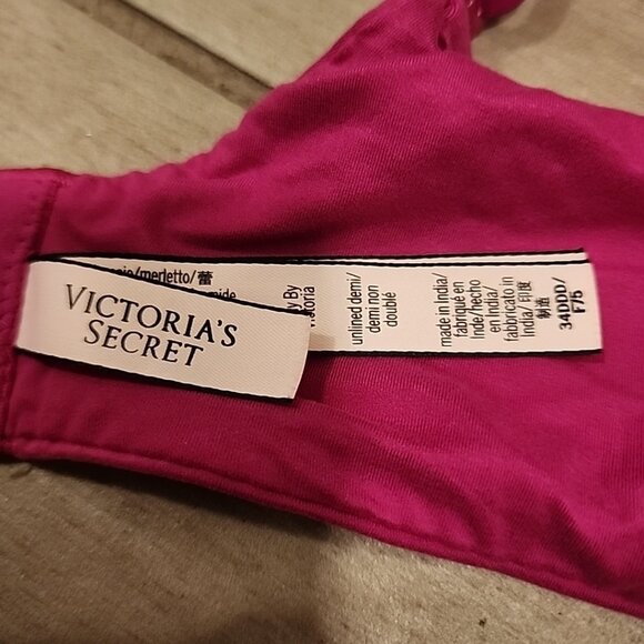 Body By Victorias Secret Unlined Demi Bra 34DDD Pink Underwire - Picture 3 of 3